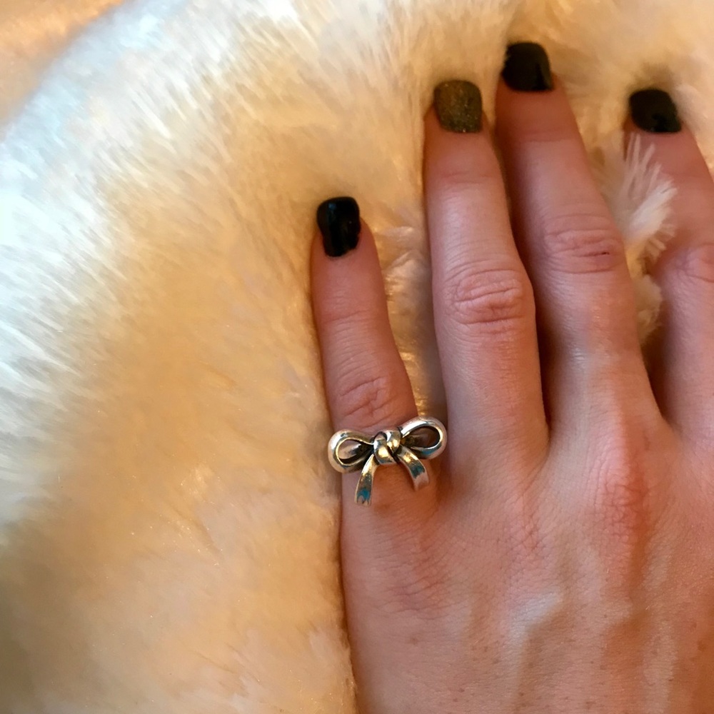 James Avery Bow Ring